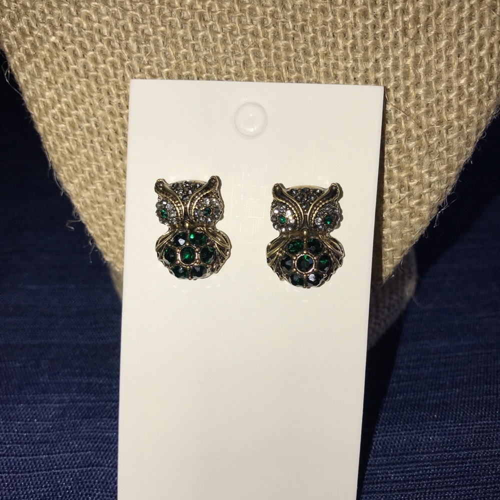 Emerald Green Owl Earrings NWOT